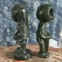 Load image into Gallery viewer, Nephrite Jade Jack and Sally Carving