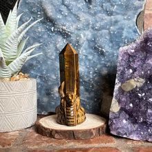 Load image into Gallery viewer, Tiger’s Eye Cobra Tower