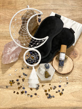 Load image into Gallery viewer, I Love You To The Moon And Back Bridal Basket