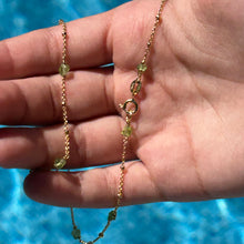Load image into Gallery viewer, Peridot and Gold Necklace