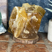 Load image into Gallery viewer, Honey Calcite
