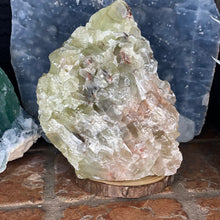 Load image into Gallery viewer, Green Calcite